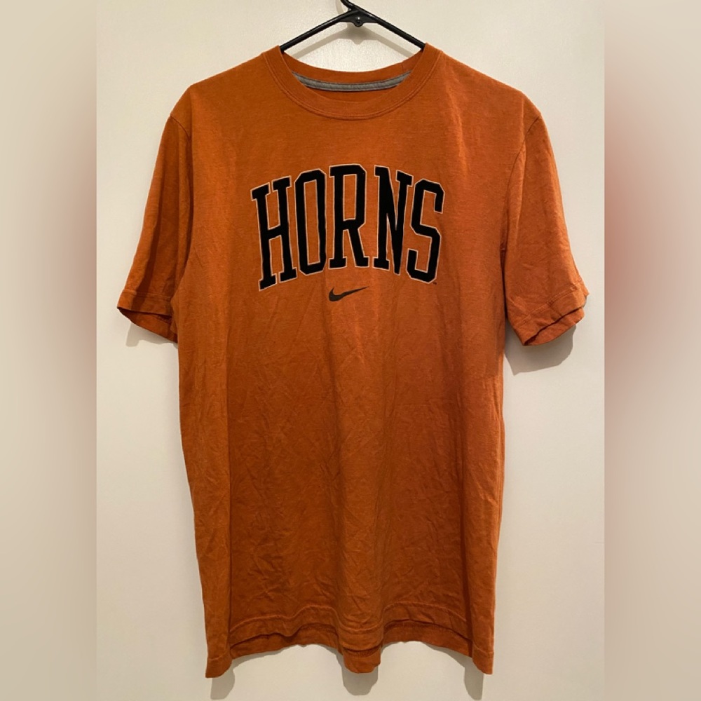 Nike unisex longhorns UT shirt